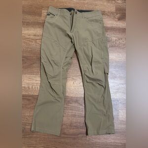 Kuhl Konfidant Air Pants Mens 32 x30 Tan Brown Vented Hiking Outdoor Style 5098